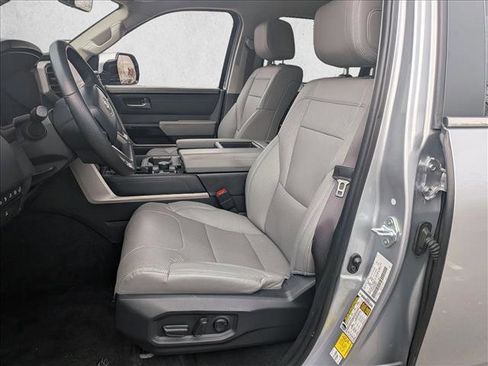 Used 2024 Toyota Tundra Limited image 16