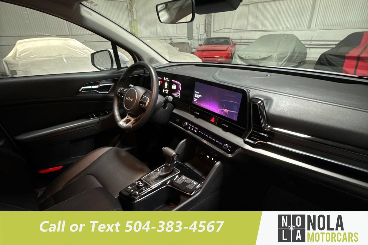 Used 2023 Kia Sportage EX FWD image 32