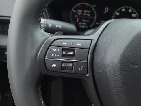 Used 2025 Honda CR-V Sport-L image 31