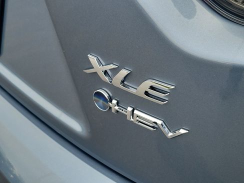 New 2026 Toyota Corolla XLE FWD image 9