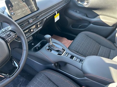 New 2026 Honda HR-V Sport image 11