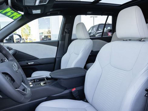 Used 2026 Lexus TX 350 FWD w/ Technology Package image 11