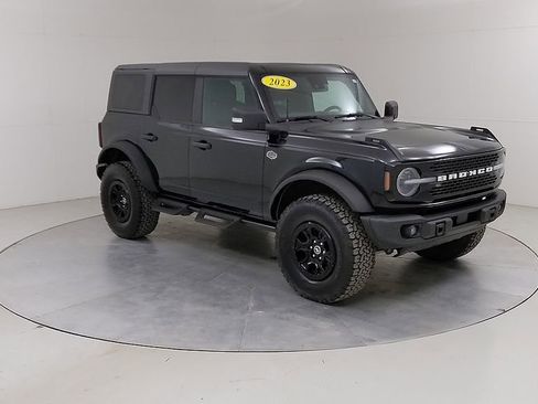 Certified 2023 Ford Bronco Wildtrak AWD/4WD image 10