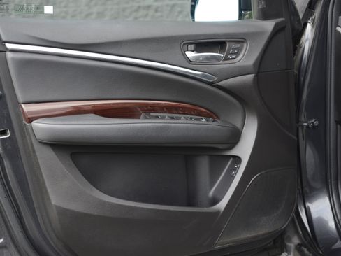 Used 2016 Acura MDX FWD w/ Technology Package image 13