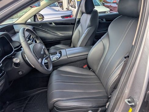 Used 2022 Genesis G80 2.5T image 10