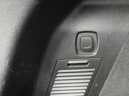 Used 2020 Cadillac XT5 Luxury image 47