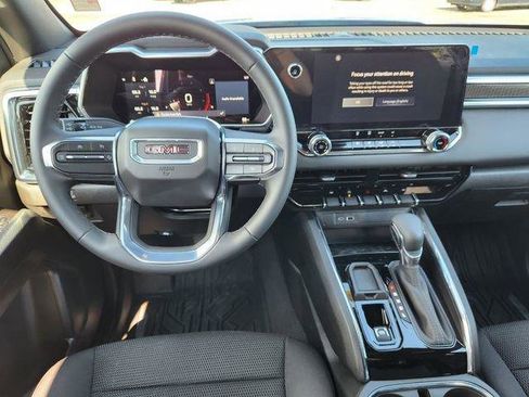 New 2025 GMC Canyon Elevation image 9