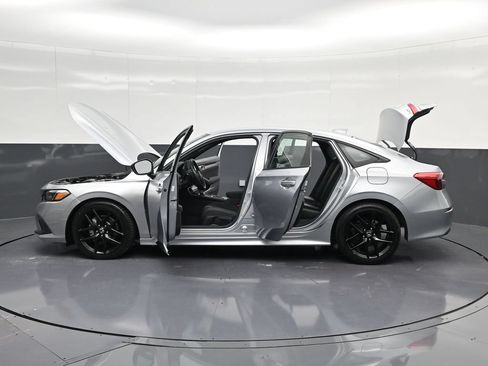 Used 2023 Honda Civic Sport image 40