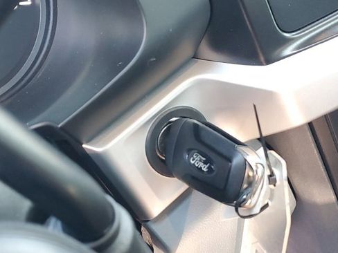 Certified 2025 Ford F550 4x4 Regular Cab Super Duty image 25