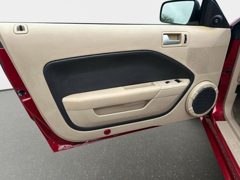 Used 2008 Ford Mustang GT Premium image 13