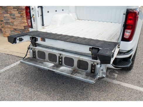 Used 2023 GMC Sierra 1500 Elevation AWD/4WD image 31