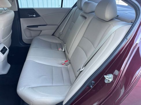 Used 2016 Honda Accord EX-L image 28