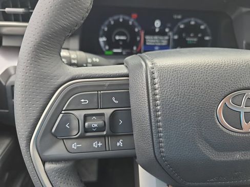 New 2026 Toyota 4Runner TRD Off-Road Premium image 17