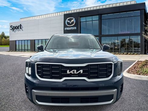 Used 2023 Kia Telluride S w/ S Sunroof Package AWD/4WD image 9