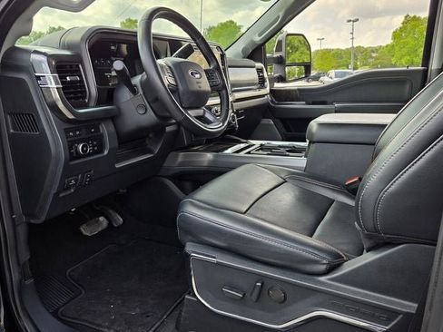 Used 2024 Ford F250 Lariat AWD/4WD image 16
