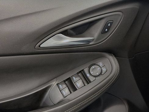 Used 2024 Buick Encore GX Preferred w/ Comfort Package FWD image 19