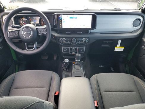 New 2026 Jeep Gladiator Sport image 10