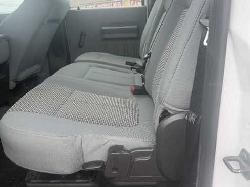 Used 2014 Ford F250 XL w/ Snow Plow Prep Package AWD/4WD image 22