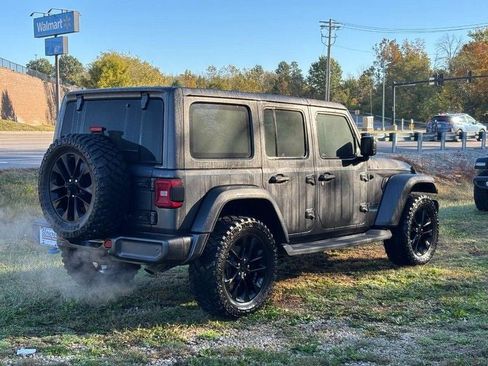 Used 2021 Jeep Wrangler Unlimited Sahara image 3