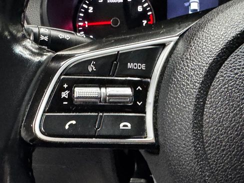 Used 2020 Kia Optima SE image 30