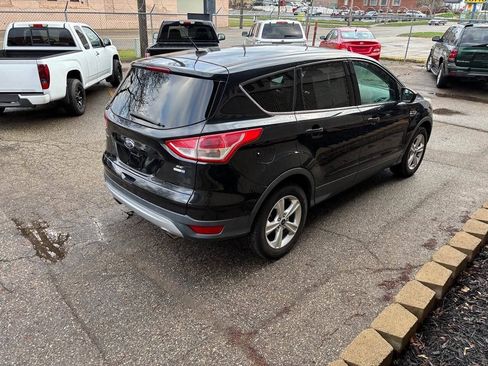 Used 2014 Ford Escape SE AWD/4WD image 8