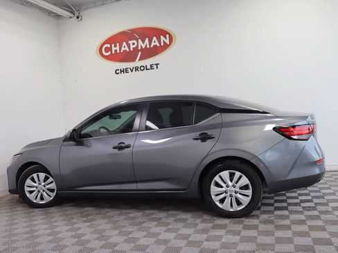 Used 2025 Nissan Sentra S FWD image 3