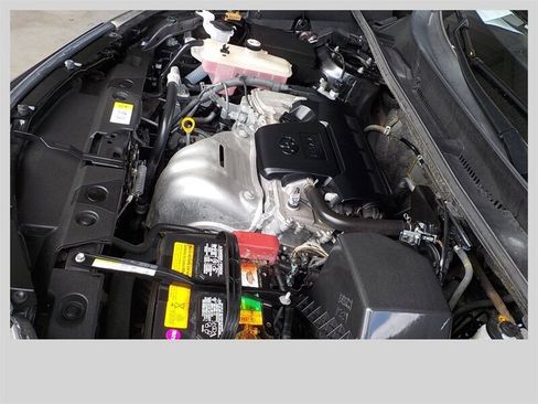 Used 2018 Toyota RAV4 XLE image 46