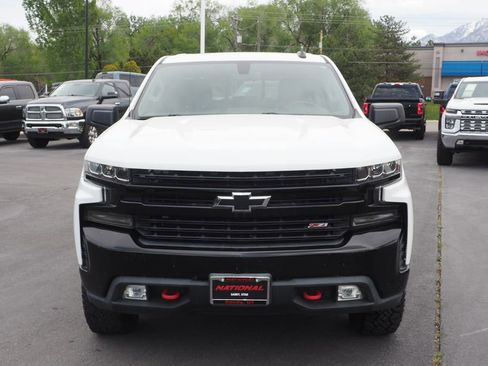 Used 2020 Chevrolet Silverado 1500 LT Trail Boss AWD/4WD image 2