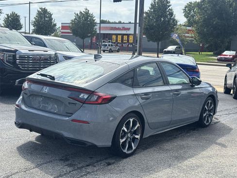 Used 2026 Honda Civic Sport Touring image 5