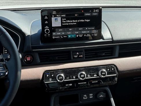 New 2025 Honda Pilot Elite image 15