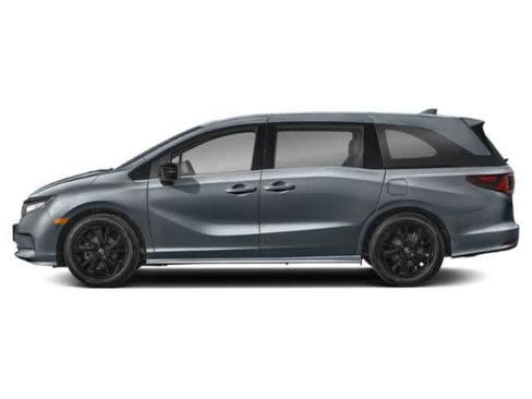 Used 2024 Honda Odyssey Sport image 3