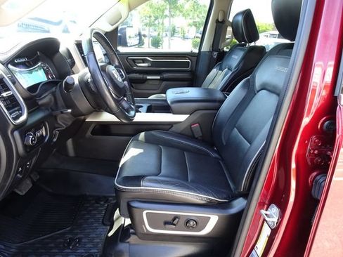 Used 2020 RAM 1500 Laramie AWD/4WD image 10