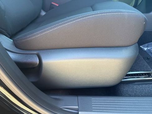 New 2026 Nissan Rogue S image 22