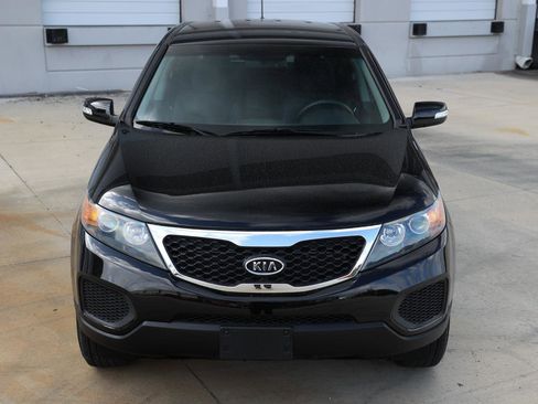 Used 2011 Kia Sorento 2WD image 17