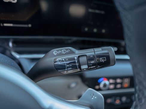 New 2026 Kia Carnival EX image 24