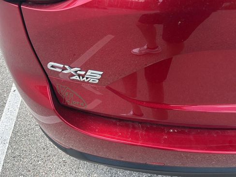Used 2017 MAZDA CX-5 Touring w/ Preferred Equipment Package AWD/4WD image 11