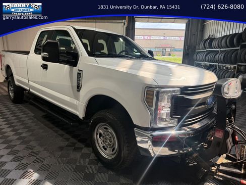 Used 2018 Ford F250 XL w/ Power Equipment Group AWD/4WD image 3