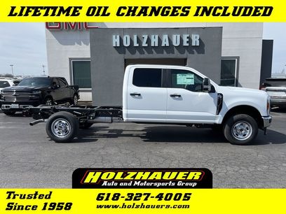 New 2025 Ford F350 XL w/ XL Chrome Package