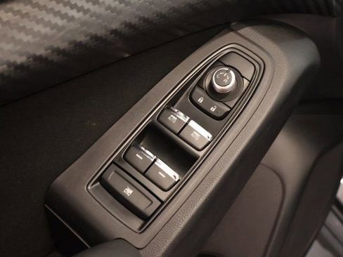 Used 2024 Subaru Ascent Premium w/ Convenience Package image 13