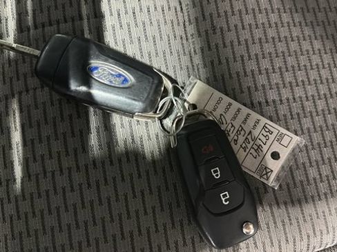 Used 2019 Ford F150 XLT AWD/4WD image 34