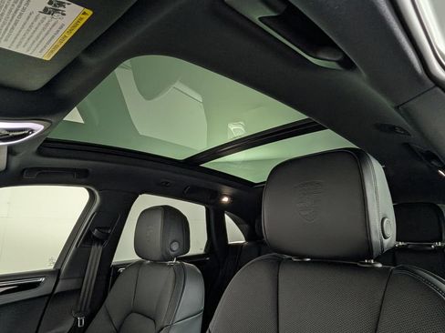 New 2026 Porsche Macan S AWD/4WD image 30