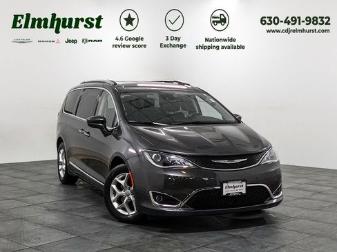 Used 2020 Chrysler Pacifica Touring-L Plus w/ Tire & Wheel Group FWD image 1