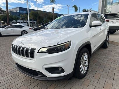 Used 2019 Jeep Cherokee Latitude w/ Popular Appearance Group