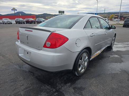 Used 2005 Pontiac G6 GT w/ Premium Value Package image 3