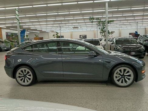 Used 2023 Tesla Model 3 Long Range AWD/4WD image 5
