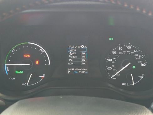 Used 2021 Toyota Sienna XSE image 26