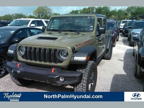 Used 2026 Jeep Gladiator Mojave image 1
