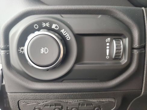 New 2025 Jeep Wrangler Sahara image 26