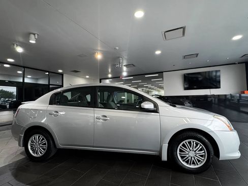 Used 2012 Nissan Sentra 2.0 FWD image 6