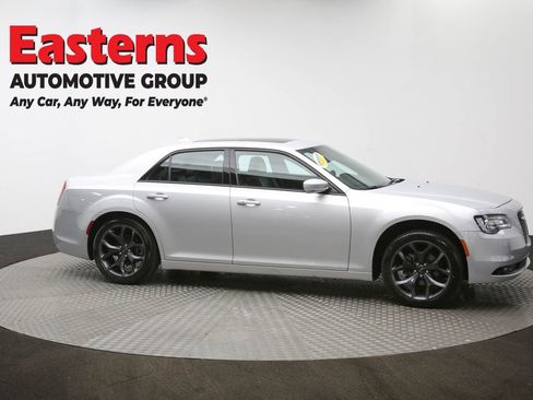 Used 2023 Chrysler 300 S image 49